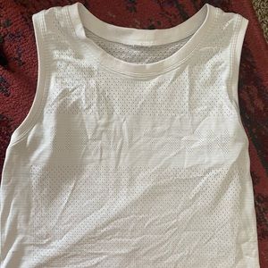 lululemon cropped tank